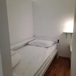 New Generation Center بيت شباب براغ